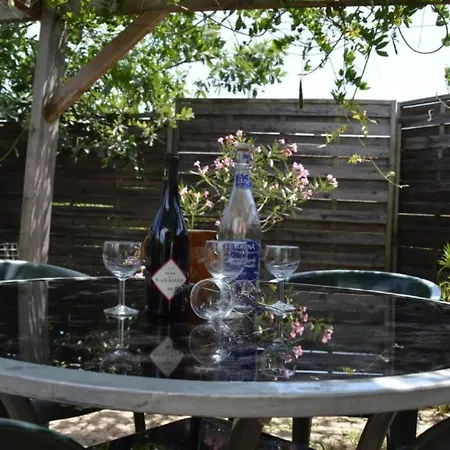 Maison 18 Pers. En Sud Ardeche, A 2 Pas D'aubenas * 오브나