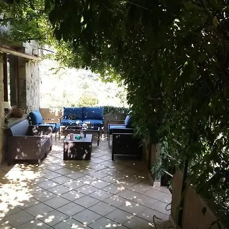 펜션 Maison 18 Pers. En Sud Ardeche, A 2 Pas D'aubenas