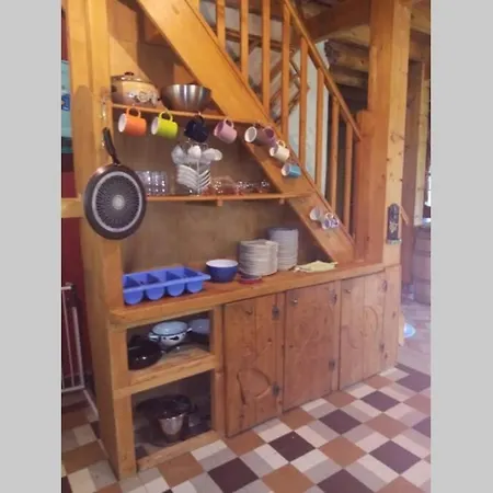 Maison 18 Pers. En Sud Ardeche, A 2 Pas D'aubenas 펜션