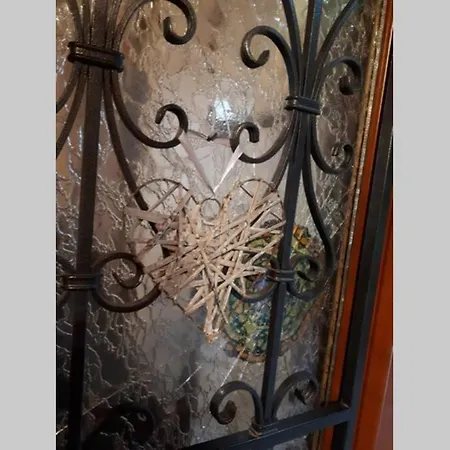 Maison 18 Pers. En Sud Ardeche, A 2 Pas D'aubenas 펜션